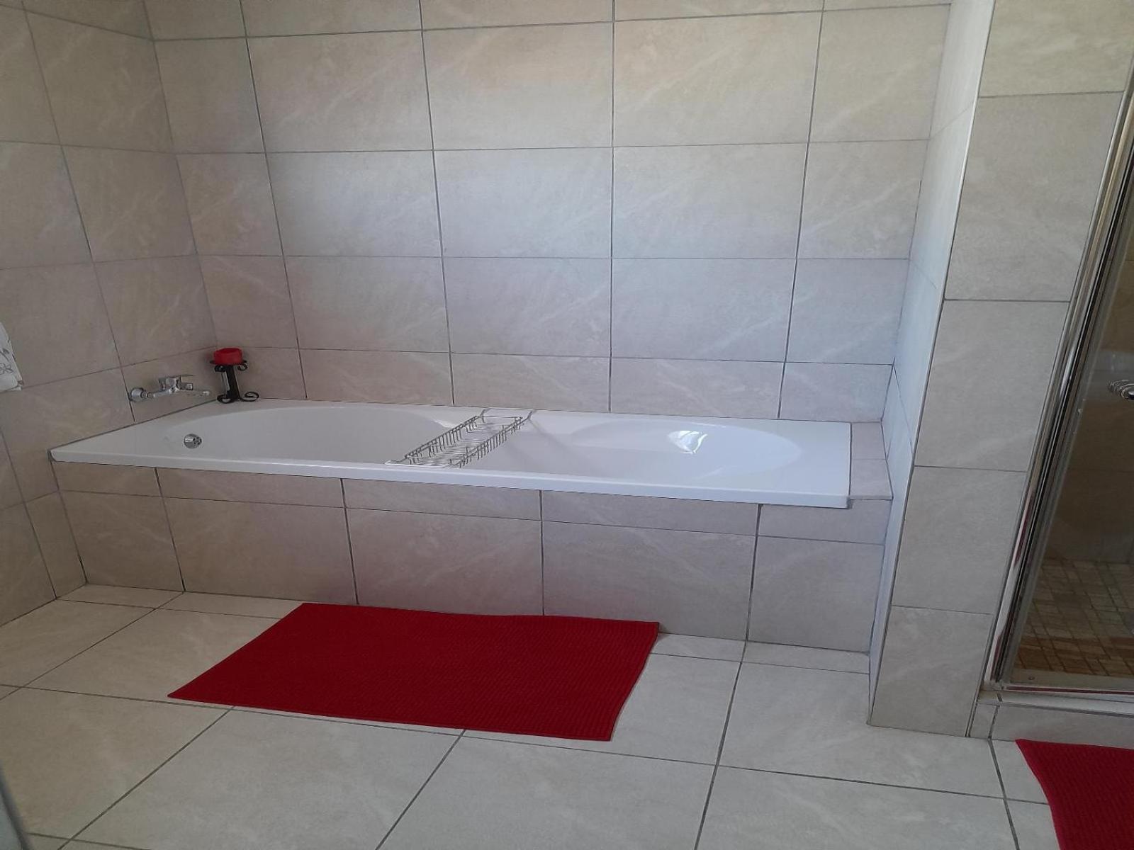 Eden Chalets Windhoek Quarto foto